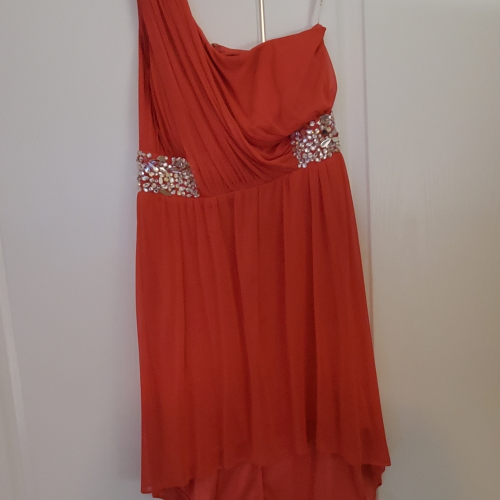 One shoulder hi-low goddess dress